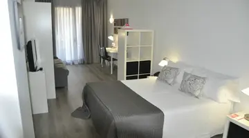 Aparthotel Atenea Calabria