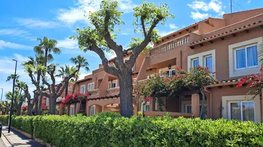 Aparthotel Ciudad Laurel