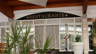 APARTHOTEL CIUDAD LAUREL