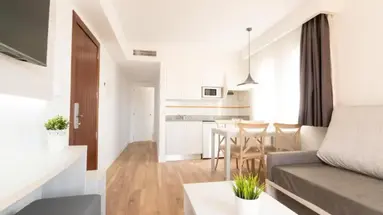 APARTHOTEL CIUDAD LAUREL