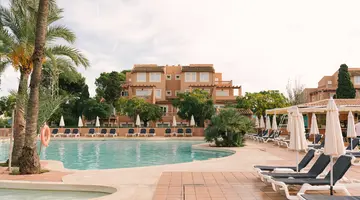 APARTHOTEL CIUDAD LAUREL