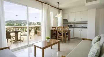 Aparthotel Ciudad Laurel