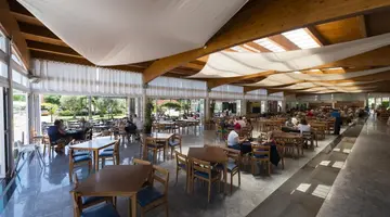 Aparthotel Ciudad Laurel
