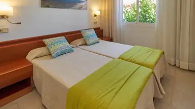 APARTHOTEL CIUDAD LAUREL
