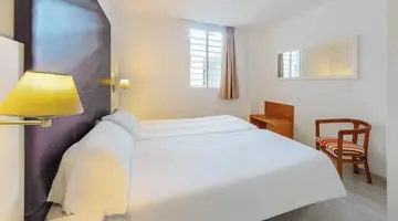APARTHOTEL CLUB SIMO