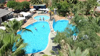APARTHOTEL CLUB SIMO