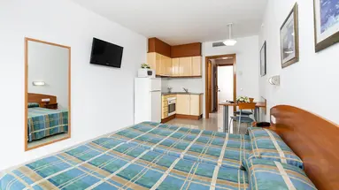 APARTHOTEL COSTA ENCANTADA