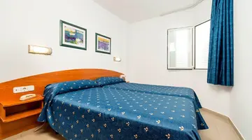 APARTHOTEL COSTA ENCANTADA