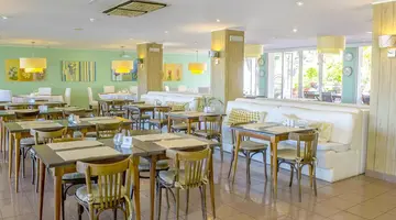 Aparthotel Dorisol Florasol
