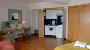 Aparthotel Dorisol Florasol