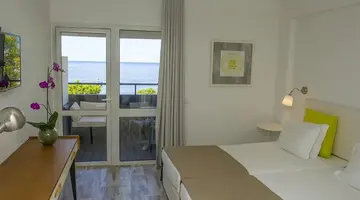 Aparthotel Dorisol Florasol
