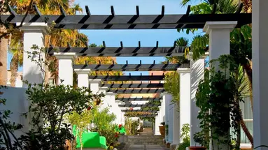 Aparthotel Esquinzo y Monte del Mar