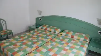 Aparthotel Esquinzo y Monte del Mar