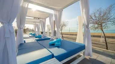 APARTHOTEL FONTANELLAS PLAYA