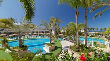 Aparthotel Gran Oasis Resort