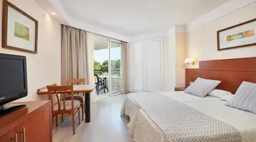 APARTHOTEL HIPOTELS BAHIA GRANDE