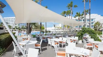 APARTHOTEL HIPOTELS CALA MILLOR PARK