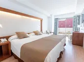APARTHOTEL HIPOTELS CALA MILLOR PARK
