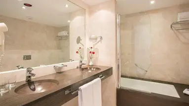 APARTHOTEL HIPOTELS CALA MILLOR PARK