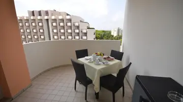 Aparthotel Holiday