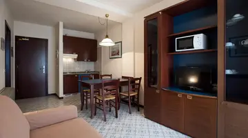 Aparthotel Holiday