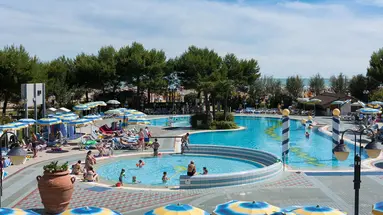 Aparthotel Holiday