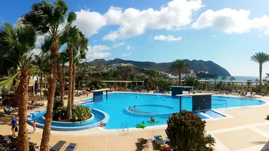 Aparthotel Las Playitas