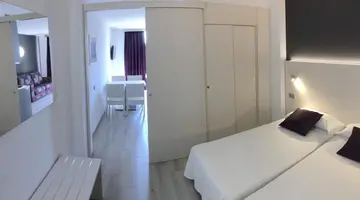 APARTHOTEL MIAMI PARK - CALELLA