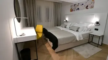 Aparthotel Milenij