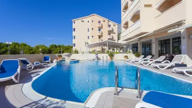 Aparthotel Milenij