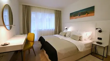Aparthotel Milenij