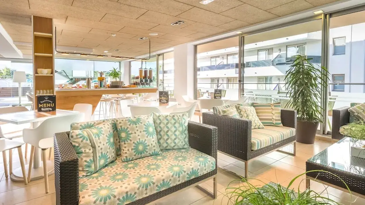 Aparthotel Odissea Park