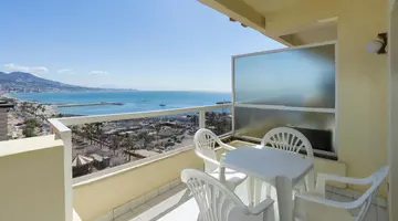 APARTHOTEL PYR FUENGIROLA