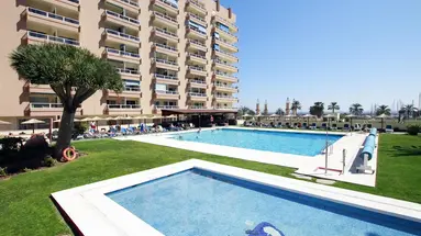 APARTHOTEL PYR FUENGIROLA