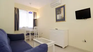 APARTHOTEL PYR FUENGIROLA