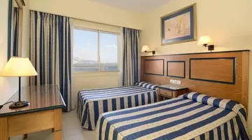 APARTHOTEL PYR FUENGIROLA