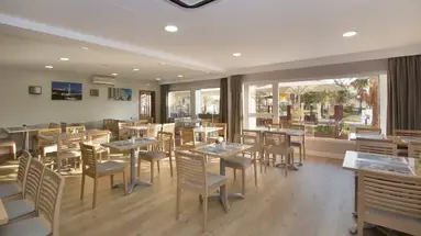 APARTHOTEL PYR FUENGIROLA