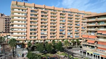APARTHOTEL PYR FUENGIROLA