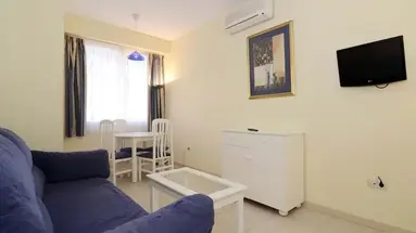 APARTHOTEL PYR FUENGIROLA