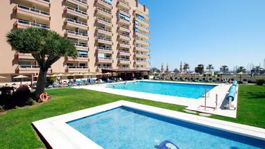 APARTHOTEL PYR FUENGIROLA