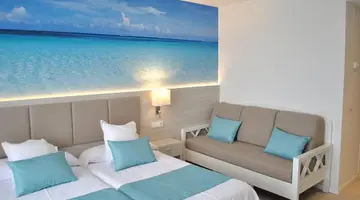 Aparthotel y Hotel Paguera Beach