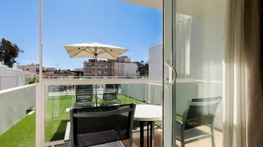 Aparthotel y Hotel Paguera Beach