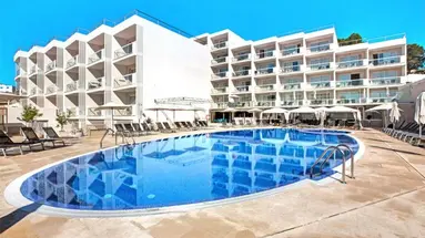Aparthotel y Hotel Paguera Beach