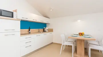 Apartment Vila 4M