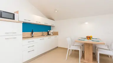 Apartment Vila 4M