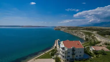 Apartment Vila 4M