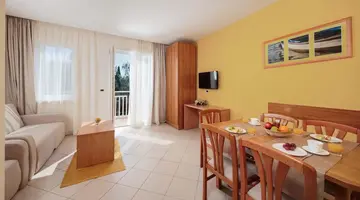 Apartments Katoro Plava Laguna