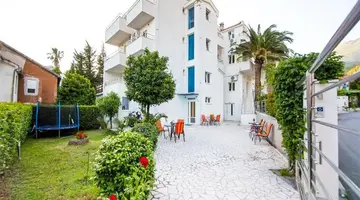 Apartments Lazovic