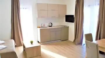 APARTMENTS MARTINOVIC