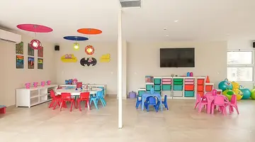 APHRODITE BEACH CLUB